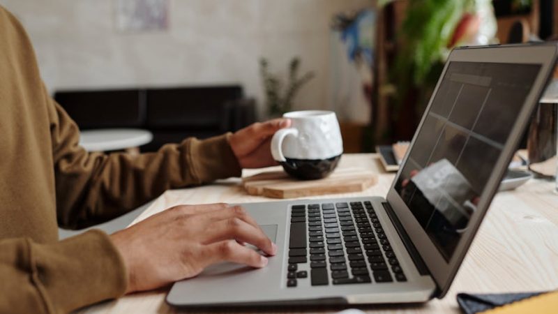 Преимущества использования ChatGPT для фрилансеров, специализирующихся на настройке вебхуков