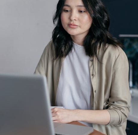 ChatGPT для студентов: возможности и ограничения интеллектуального помощника